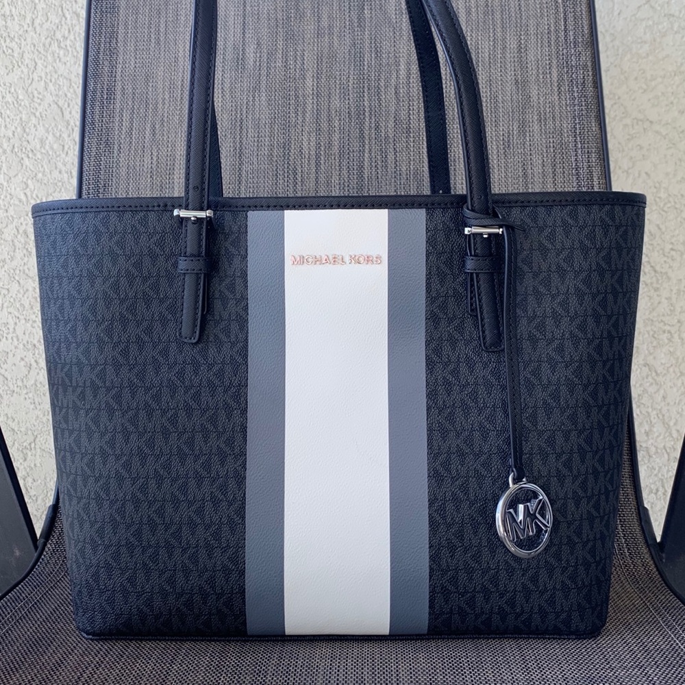 🌻 Michael Kors Jet Set Travel Carryall Tote
